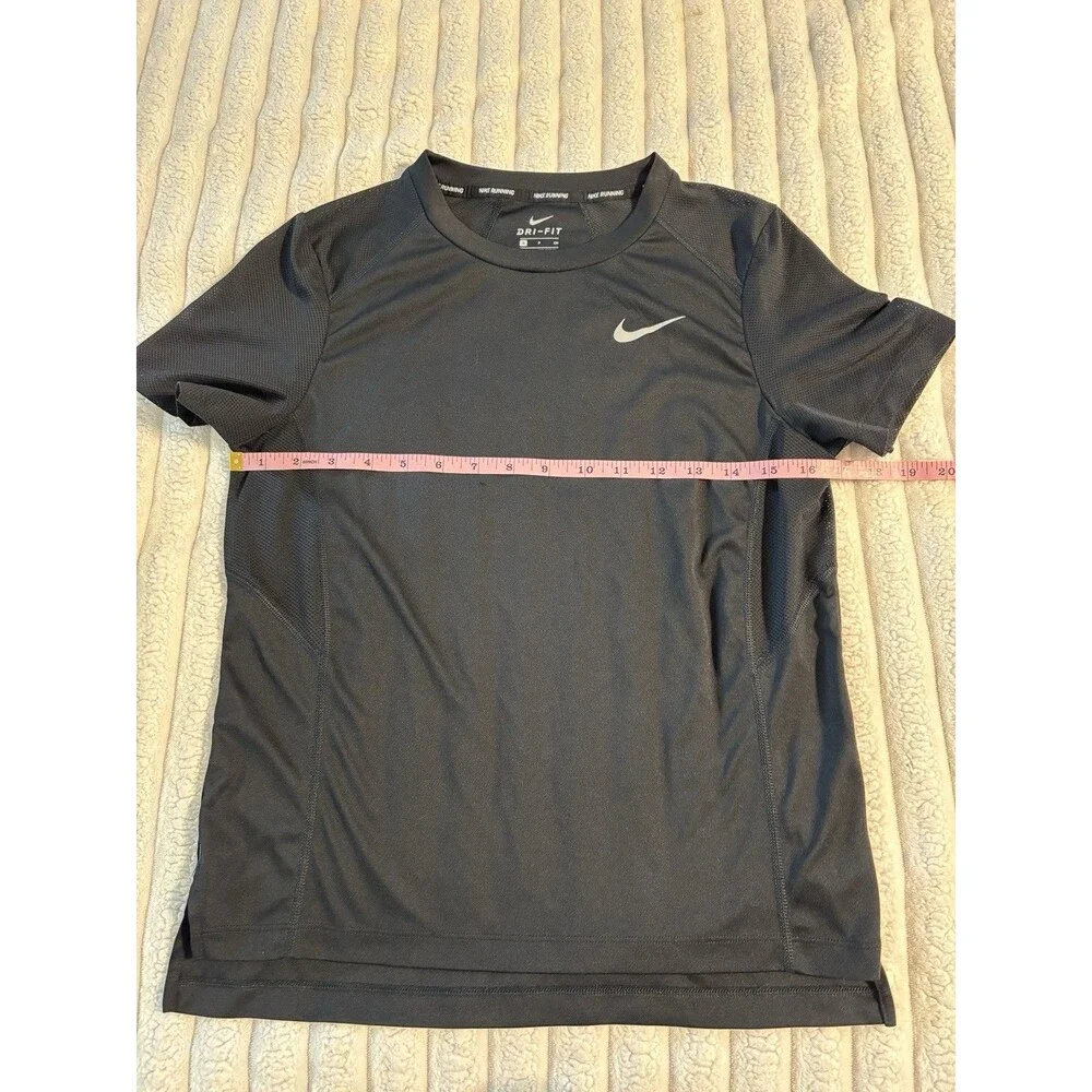 Nike Running Dri Fit Mens T Shirt Men’s Small Black Mesh Vented Running Shirt